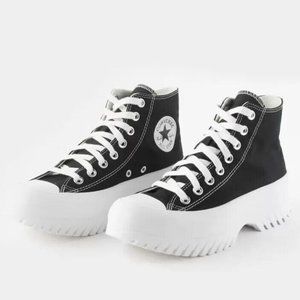 CONVERSE Chuck Taylor All Star Platform Lugged 2.0 High Tops Women's 11
